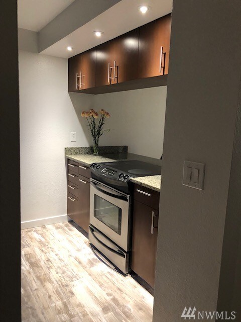 18910 Bothell Everett Hwy unit C3, Bothell, WA 98012 - photo 5