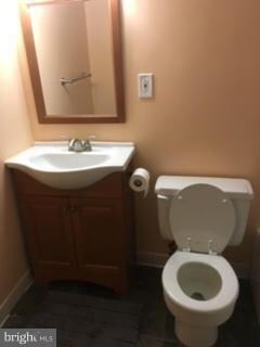 2360 Sun Valley Cir unit 2, Silver Spring, MD 20906 - photo 5