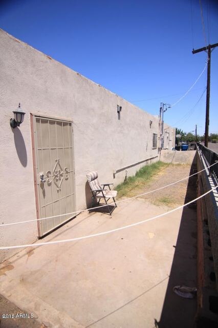 Yard for Unit