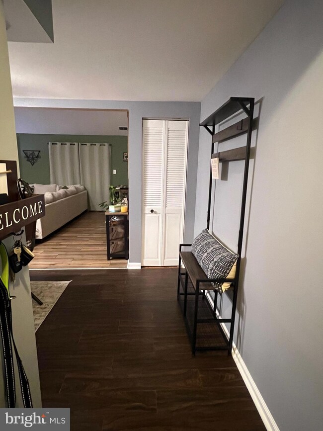 36 Buena Ct unit 6, Blackwood, NJ 08012 - photo 5