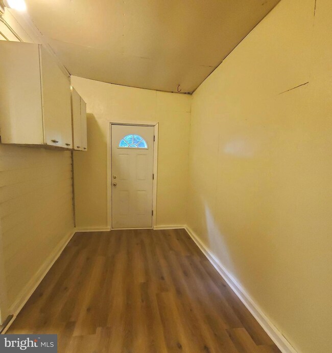 451 Faulkner Ave, Martinsburg, WV 25401 - photo 7