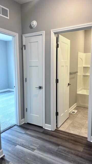 2 bedrooms separated by and main bath and linen.