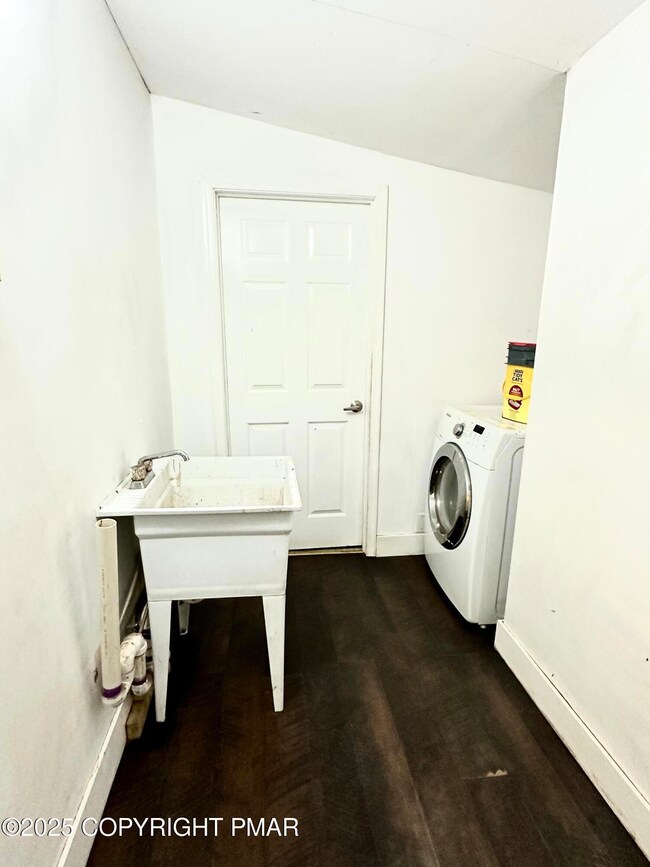 4080 Route 115, Blakeslee, PA 18610 - photo 4