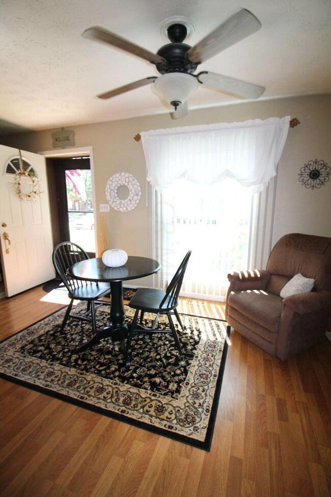 Casual dining area