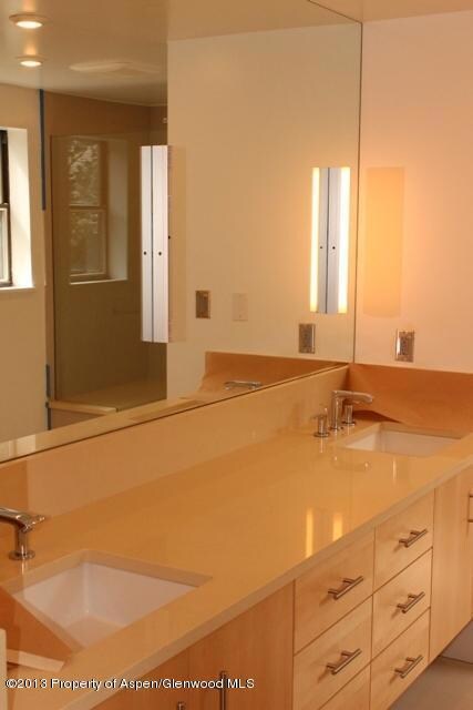 Sunrise 4 Master Bath EM