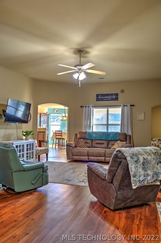 20400 E 43rd Place S, Broken Arrow, OK 74014 - photo 4