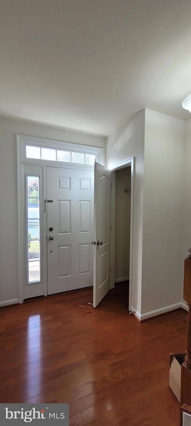 807 Carnaby St, Stafford, VA 22554 - photo 4