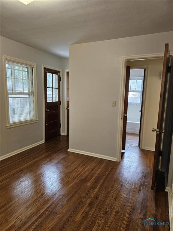 4421 Vermaas Ave, Toledo, OH 43612 - photo 5