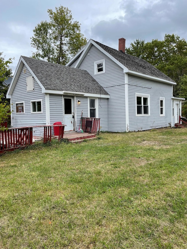 33 Pleasant St, Calais, ME 04619 - photo 3