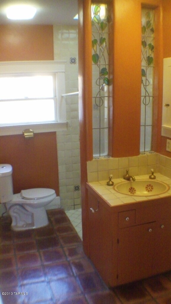 2015 E 1st St unit A, Tucson, AZ 85719 - photo 4