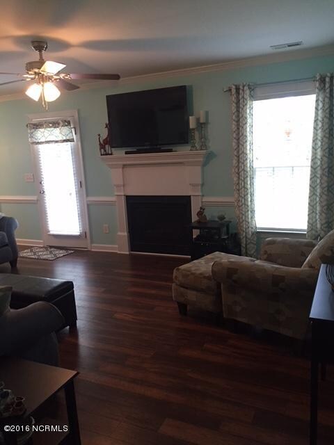 1208 Bristolmoor Dr, Winterville, NC 28590 - photo 5