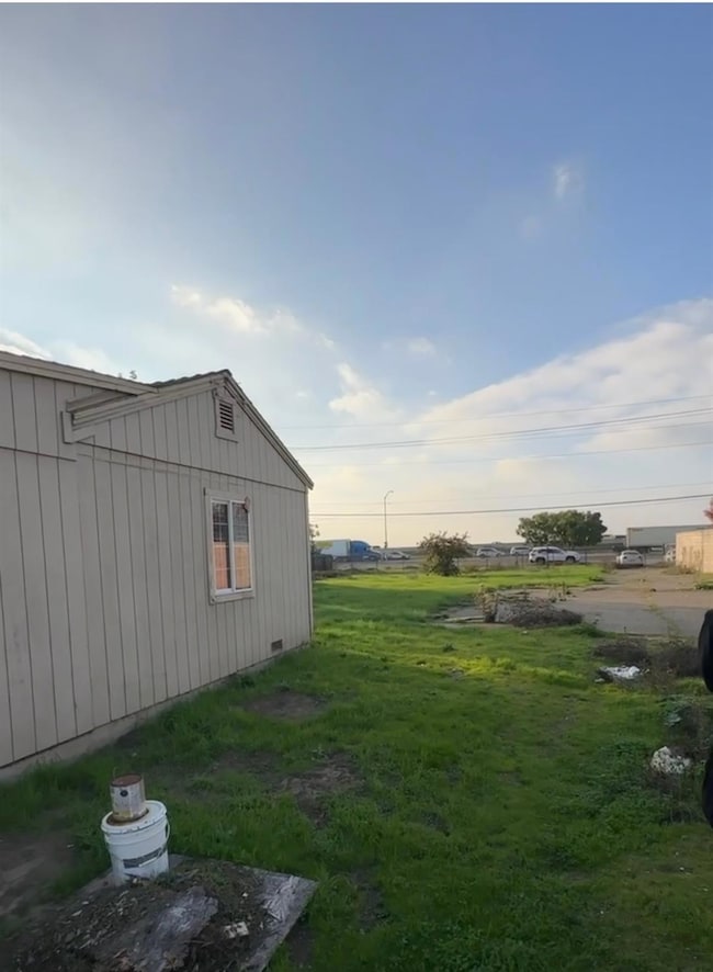 14224 S Harlan Rd, Lathrop, CA 95330 - photo 5