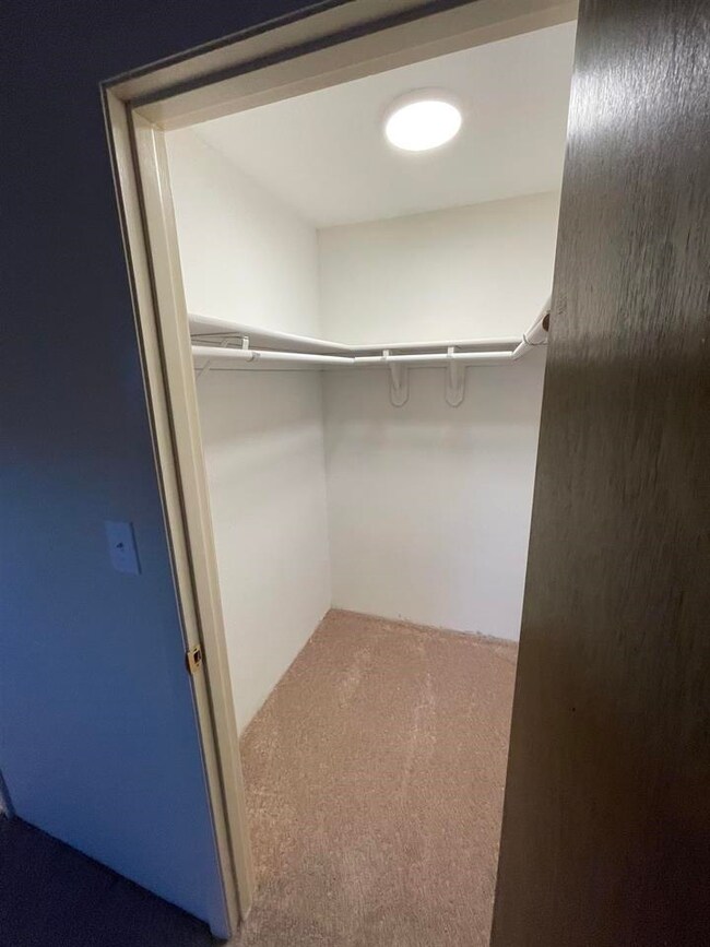 81 Fisherville Rd unit 6, Concord, NH 03303 - photo 6