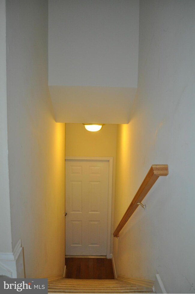 42534 Mayflower Terrace, Ashburn, VA 20148 - photo 2