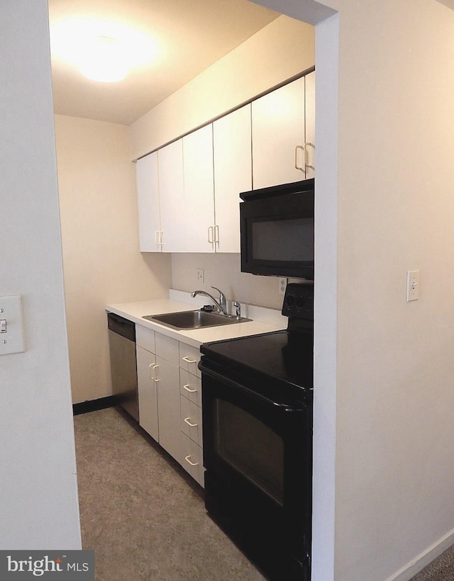 8 W Lee St unit 8, Baltimore, MD 21201 - photo 3