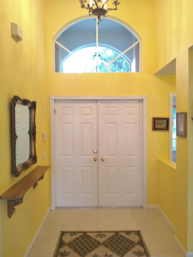 Foyer Entry