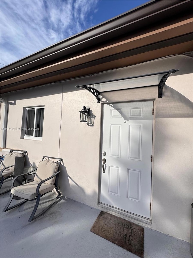 1540 NE 118th St unit B, Miami, FL 33161 - photo 2