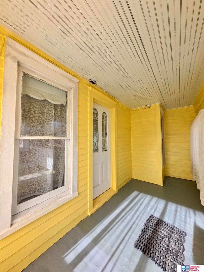 133 S 7th St, Hebron, NE 68370 - photo 4