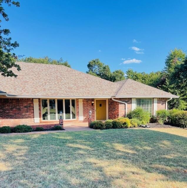 5320 N Santa fe Ave, Edmond, OK 73025 - photo 2