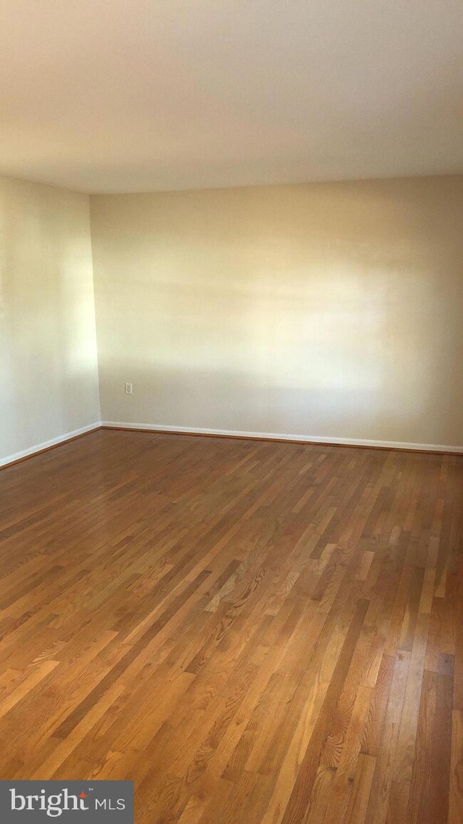 21279 Scarborough Dr, Lexington Park, MD 20653 - photo 5