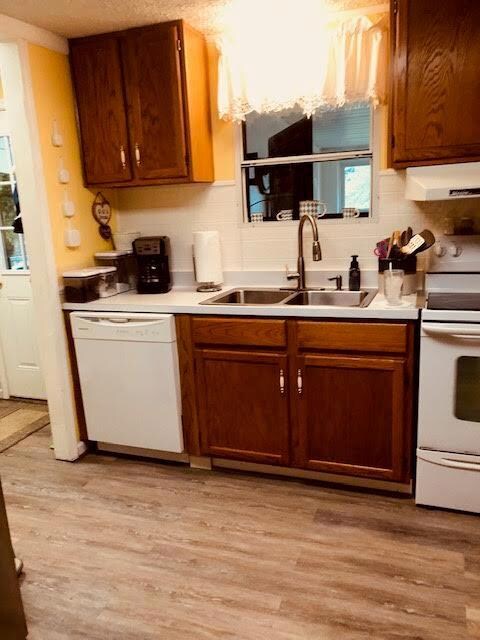 8988 Stant McCloud Rd, Monterey, TN 38574 - photo 6