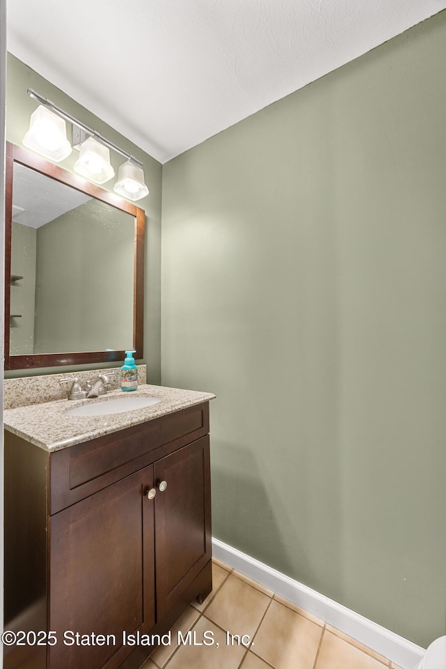 9 Eagan Ave, Staten Island, NY 10312 - photo 4