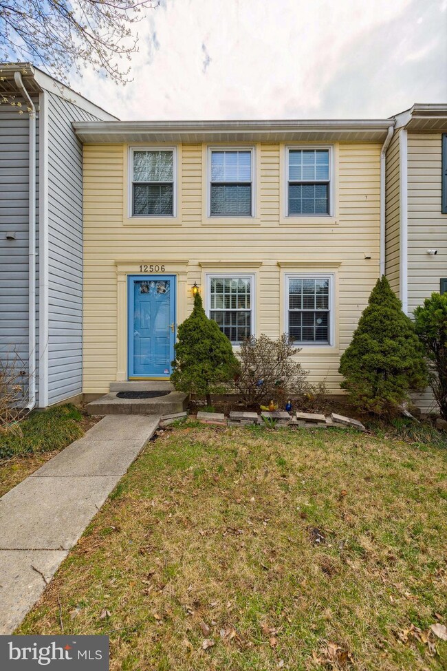 12506 Coral Grove Place, Germantown, MD 20874 - photo 2