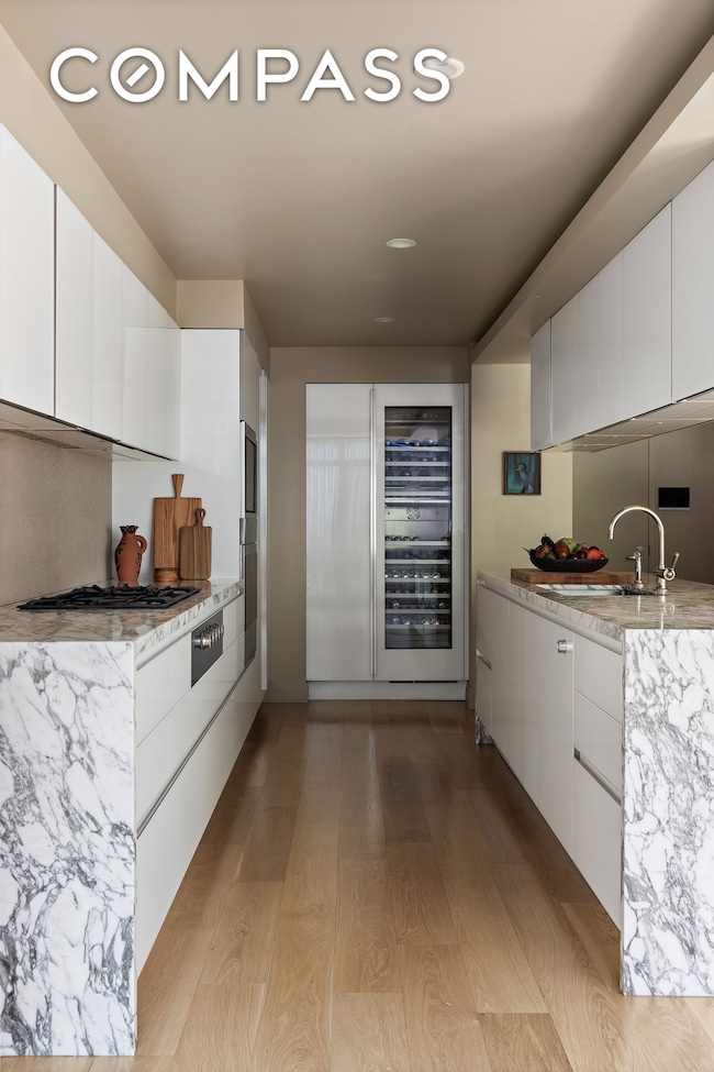 54 Macdougal St unit 1, New York, NY 10012 - photo 3