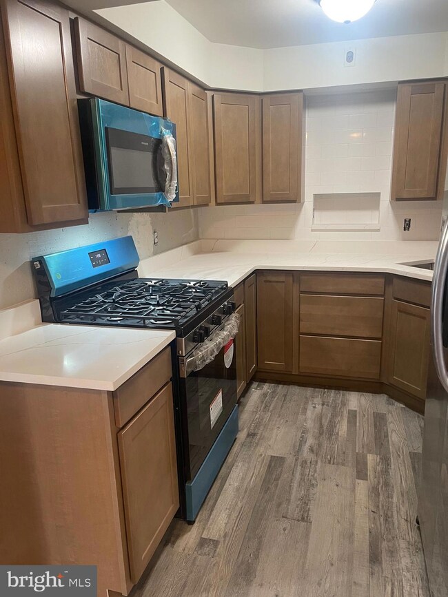 201 S Augusta Ave unit A5, Baltimore, MD 21229 - photo 6