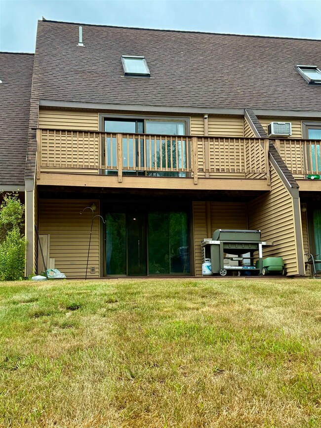 16 Winchester Ct, Pembroke, NH 03275 - photo 6