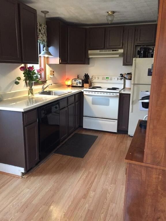 23 Phillipstown Ln, Sanford, ME 04073 - photo 5