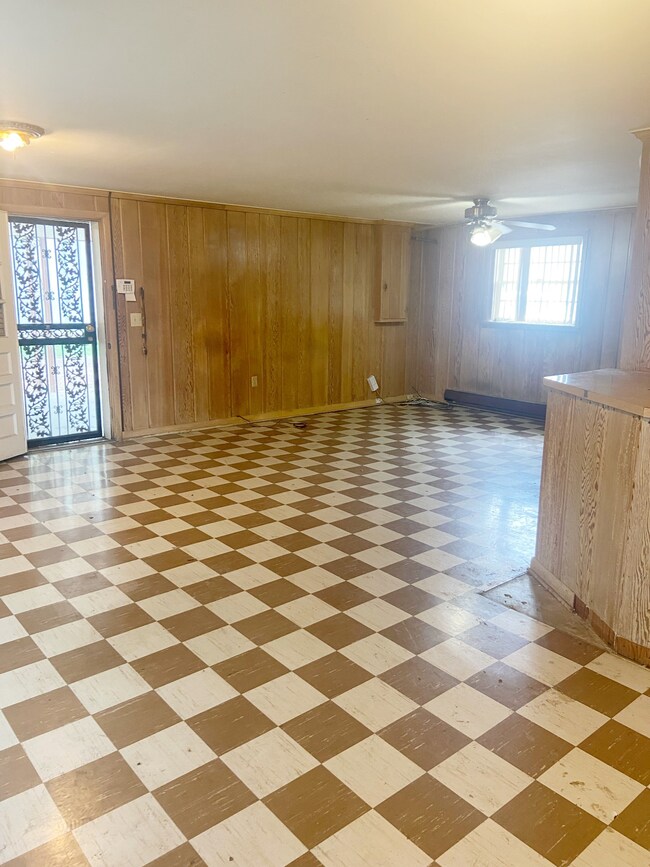 Large Living/Dining Area 