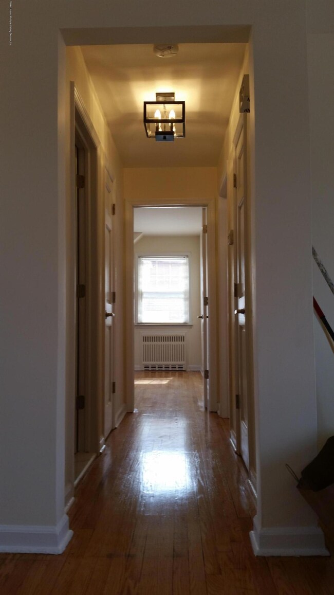 40 Amelia Ct, Staten Island, NY 10310 - photo 4