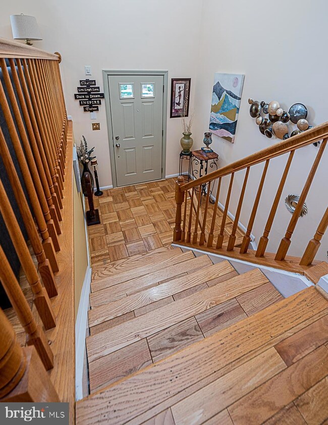 2002 Chita Ct, Temple Hills, MD 20748 - photo 6