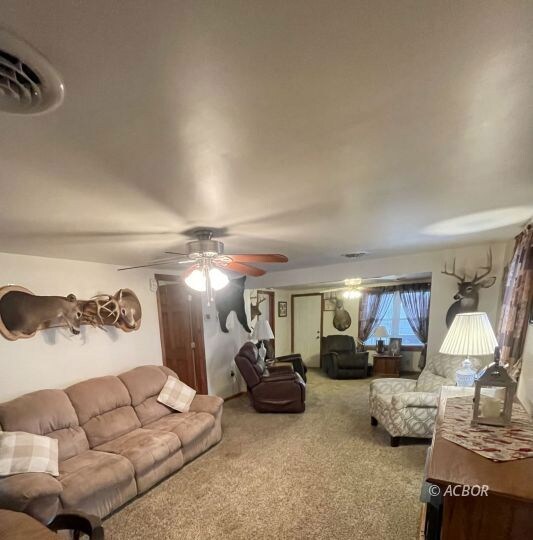 Living room/ Dining