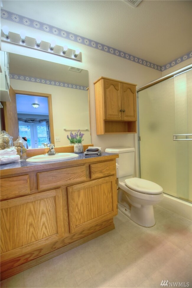 20120 Tahoma Loop SW, Rochester, WA 98579 - photo 4