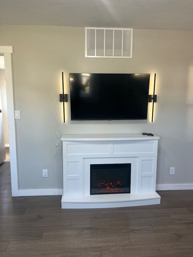 1609 Marlboro Ln, Crest Hill, IL 60403 - photo 3