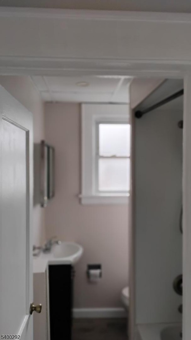 71 Crystal St, North Arlington, NJ 07031 - photo 4