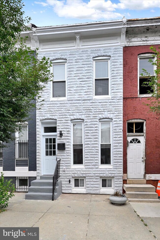 1418 E Lanvale St, Baltimore, MD 21213 - photo 2