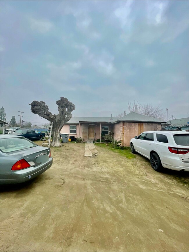 14642 Imperial Rd, Porterville, CA 93257 - photo 3
