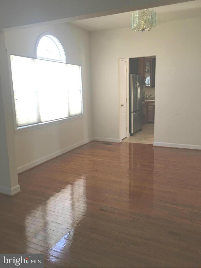 1789 Stinnett Rd, Huntingtown, MD 20639 - photo 2