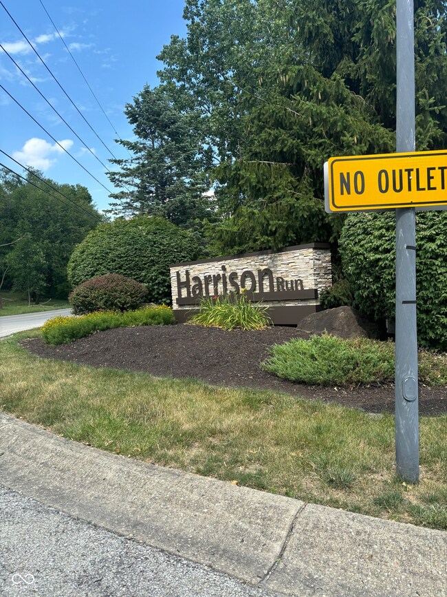 9156 Harrison Run Place, Indianapolis, IN 46256 - photo 2