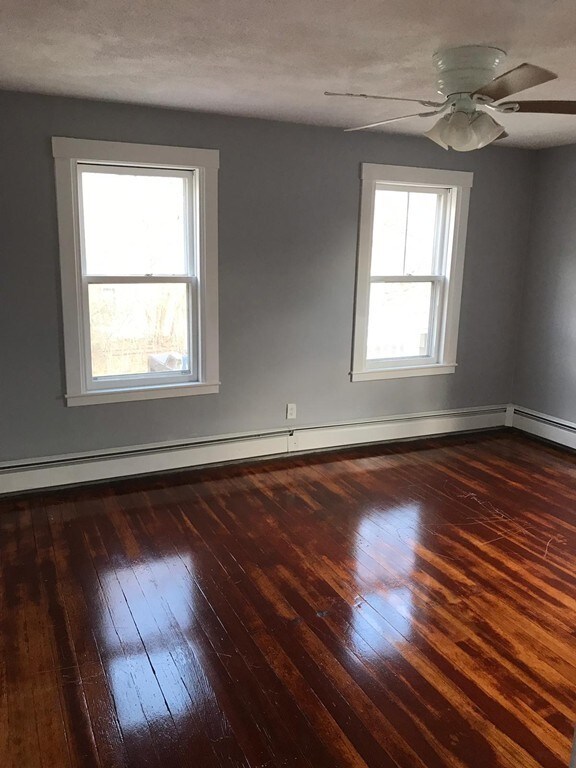 22 Franklin St unit 2, Hudson, MA 01749 - photo 6