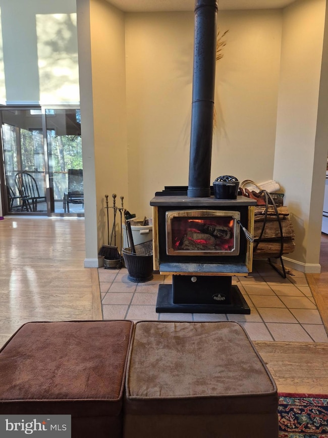 1220 Cedar Run Ln, Great Cacapon, WV 25422 - photo 2