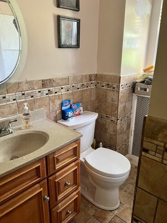 836 Wilbraham Rd, Springfield, MA 01109 - photo 3