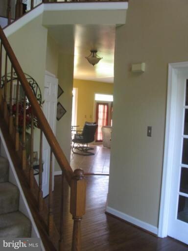 301 Jersey Ct, Bowie, MD 20721 - photo 2