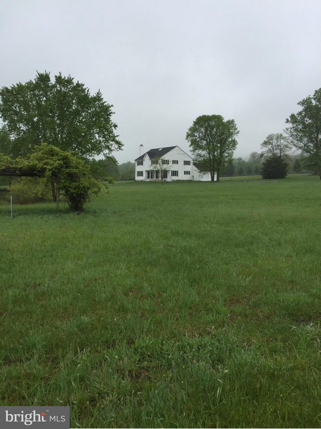 15694 Hillsboro Rd, Hillsboro, VA 20132 - photo 3