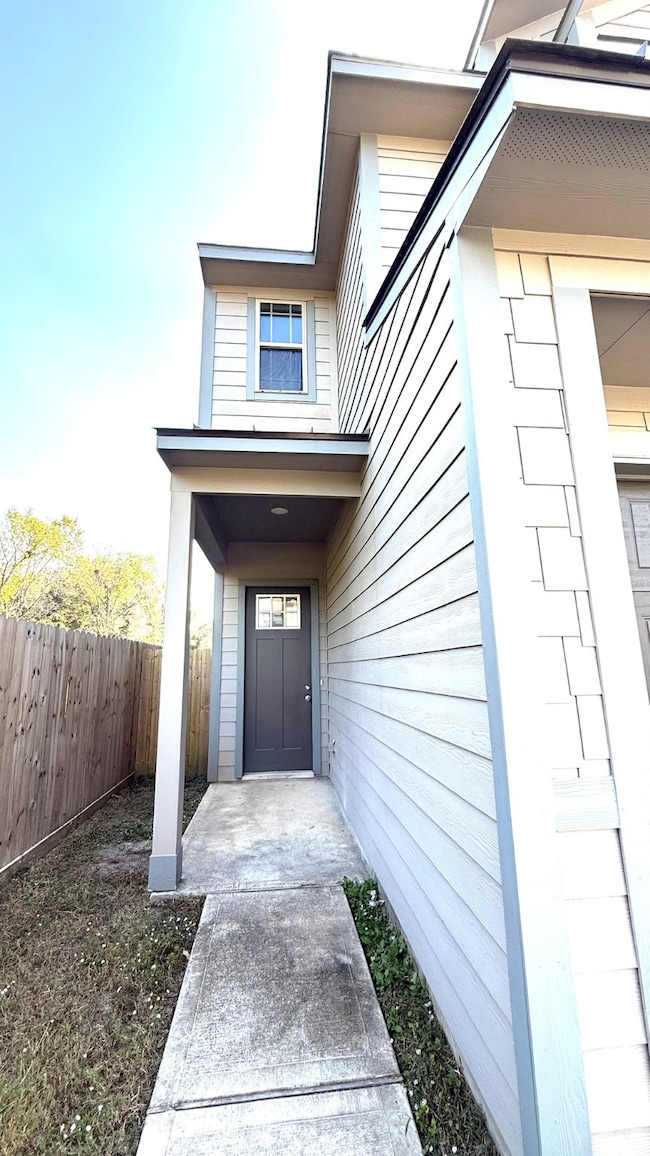 4001 Cusco Ln, Houston, TX 77045 - photo 3