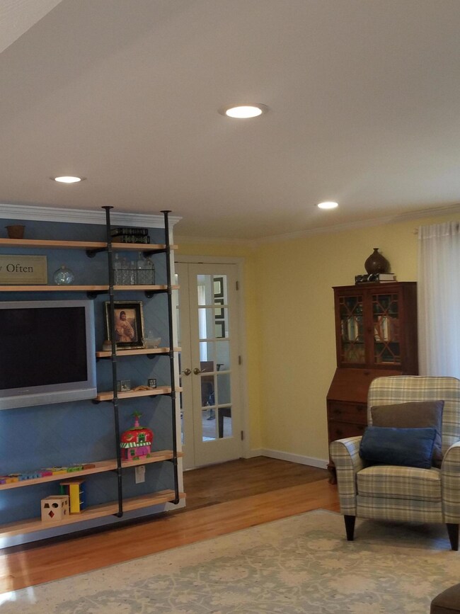 7837 Colonial Way, Central Point, OR 97502 - photo 7