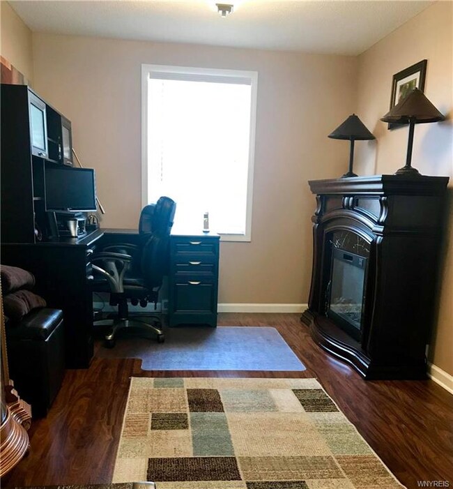 329 Summit Blvd, North Tonawanda, NY 14120 - photo 4